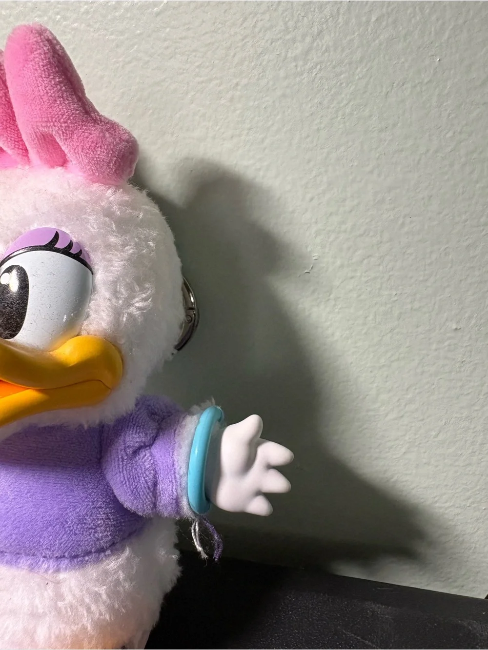 Pop Mart Plush Daisy Duck Keychain